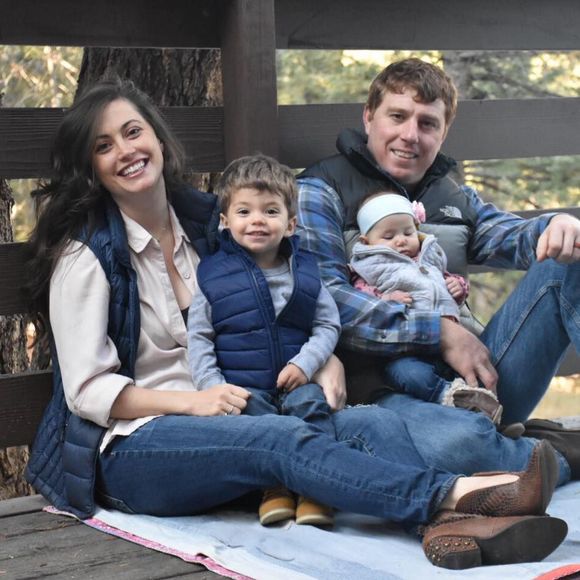 Meet your Posher, Alison - Picture 1 of 1